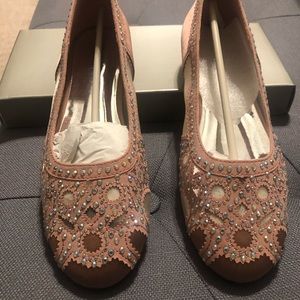 Badgley Mischka Shoes - Girls Badgley Mischka shoes Gigi Gems Badgley Mischka Shoes - Girls Badgley Mischka shoes Gigi Gems